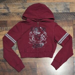 No Boundaries Maroon Cropped Hoodie with Graphic